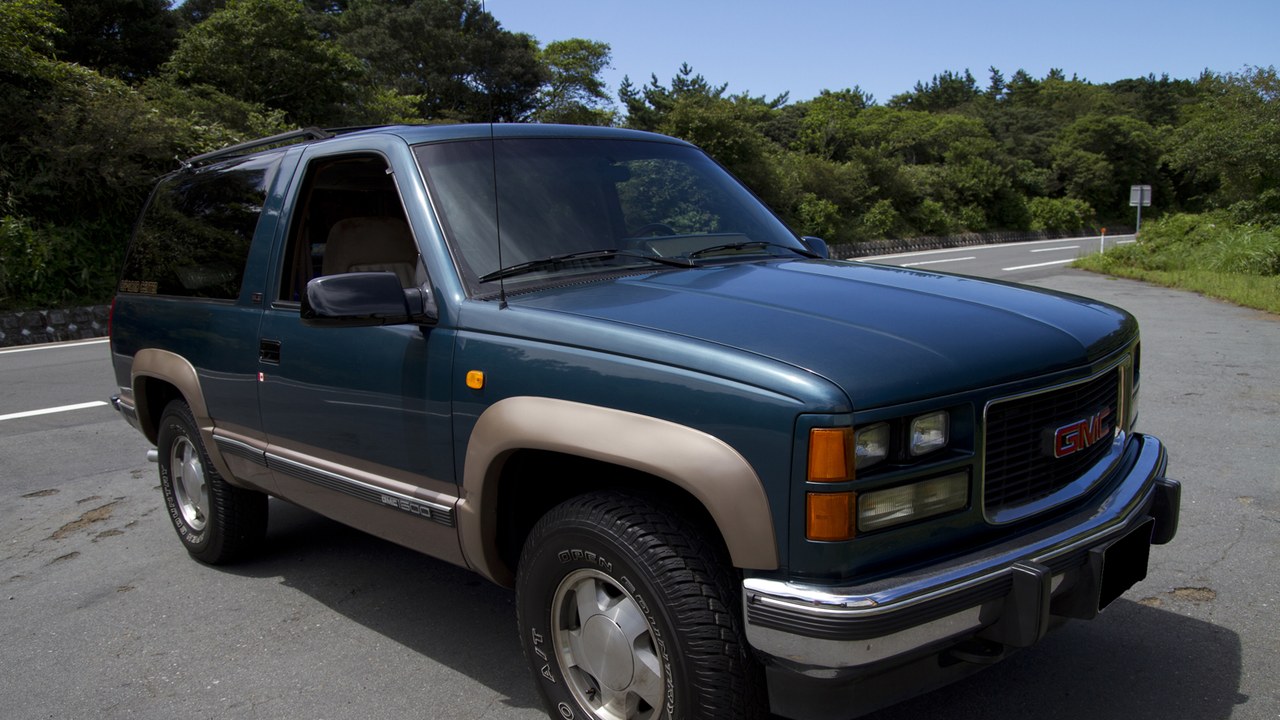 GMC Yukon (1992) — Image Credit: Yukon1994 - CC BY-SA 3.0/Wiki Commons