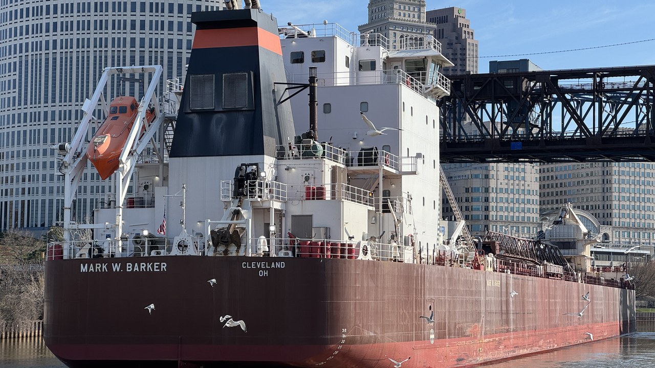 MV Mark W. Barker — Image Credit: EasternHemlock - CC BY 4.0/Wiki Commons