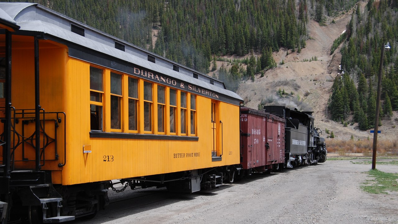Durango & Silverton Narrow Gauge Railroad — Image Credit: Joetography LLC - CC BY-SA 2.0/Wiki Commons