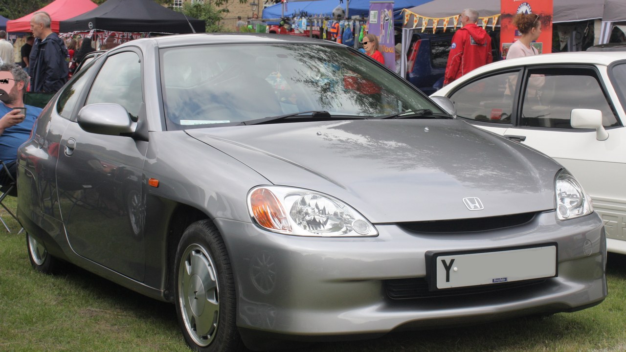Honda Insight — Image Credit: DieselFordMondeo - CC BY-SA 4.0/Wiki Commons