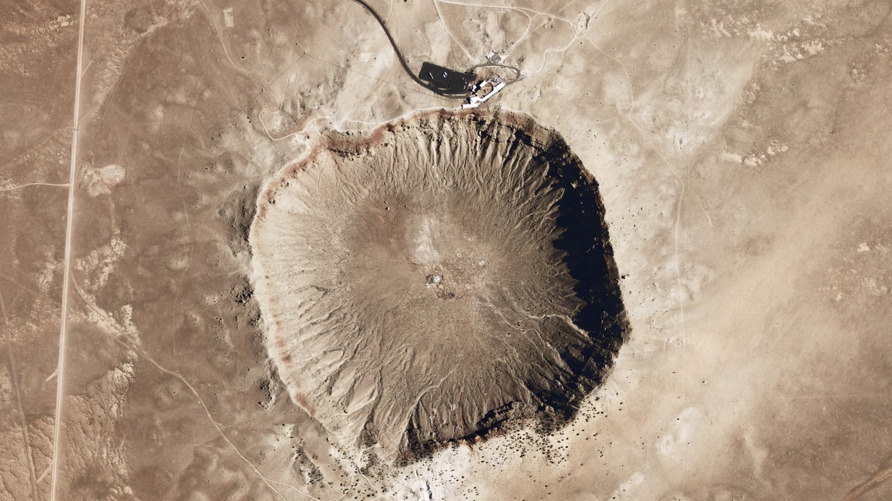 Meteor Crater — Image Credit: National Map Seamless Server - Public domain/Wiki Commons