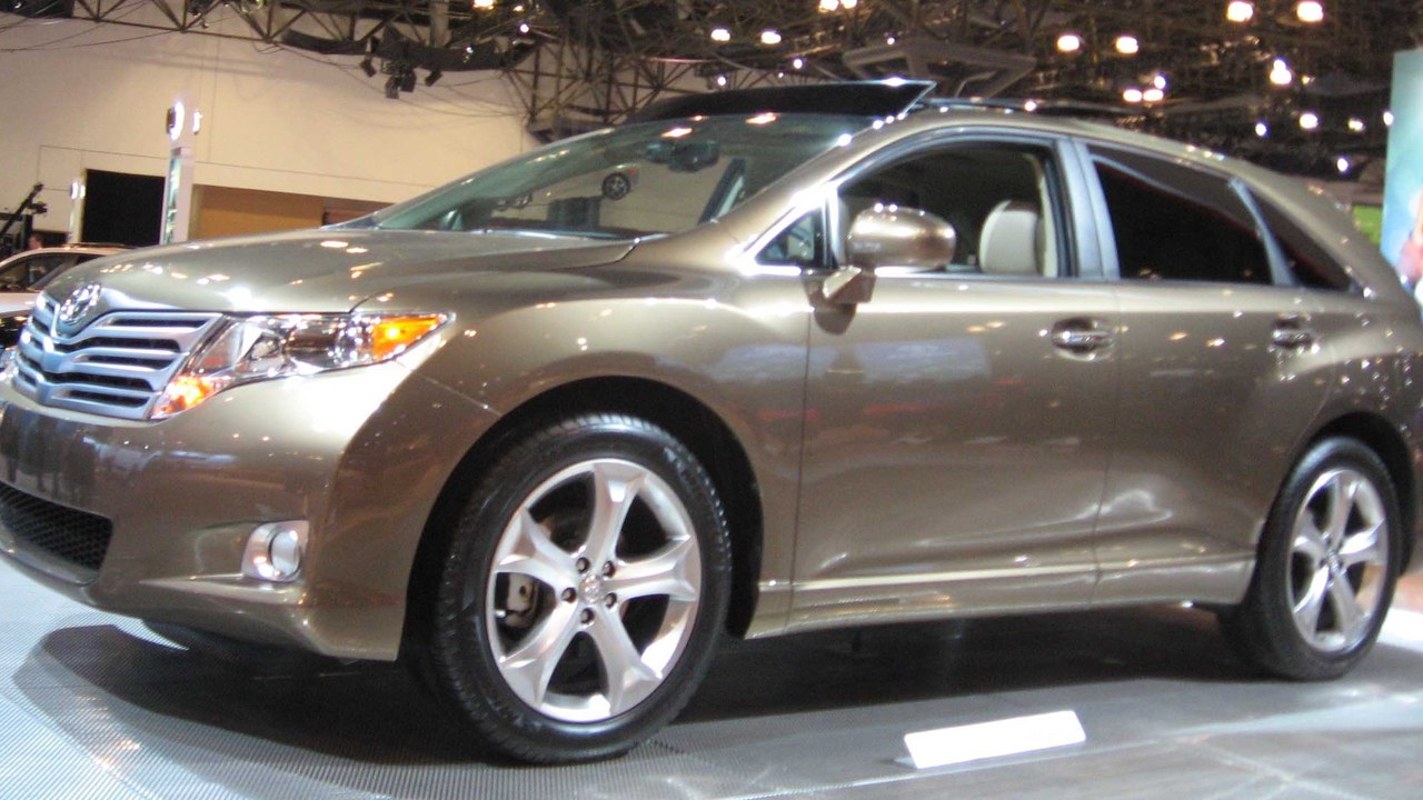Toyota Venza (first generation) — Image Credit: IFCAR - Public domain/Wiki Commons