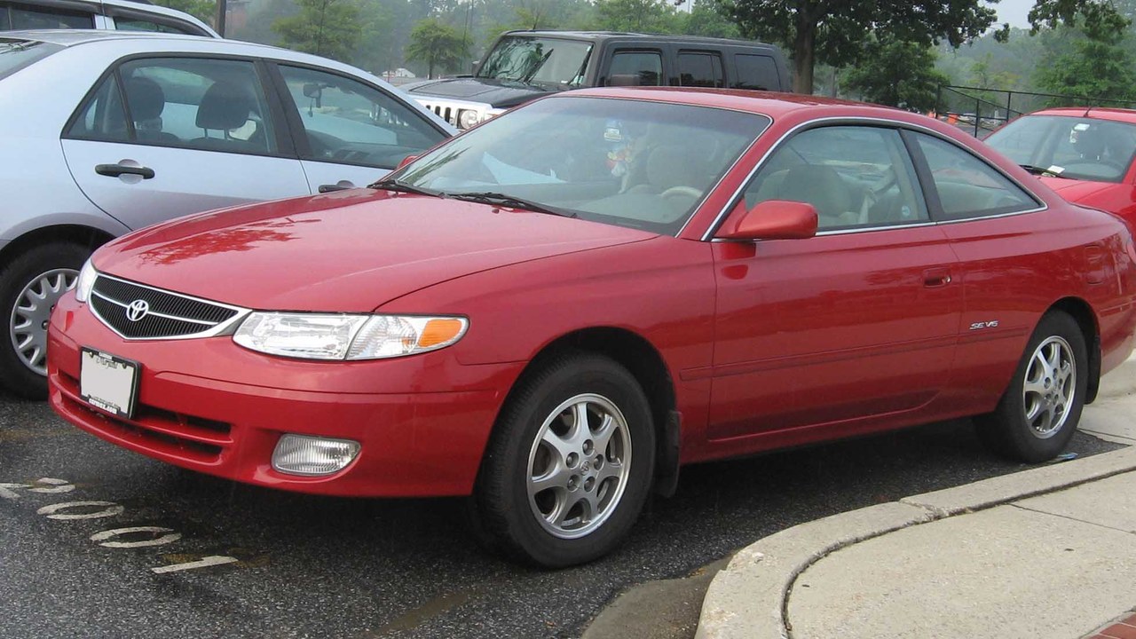 Toyota Camry Solara — Image Credit: IFCAR - Public domain/Wiki Commons