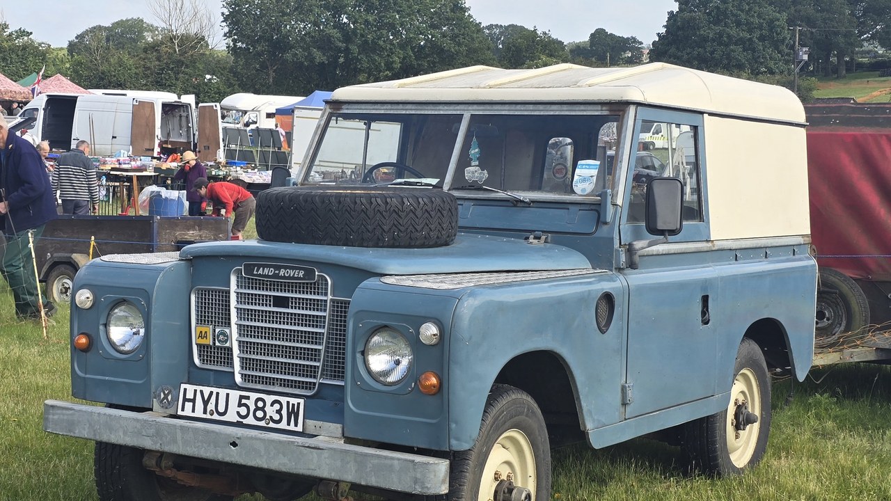 Land Rover Series III — Image Credit: Calreyn88 - CC BY-SA 4.0/Wiki Commons