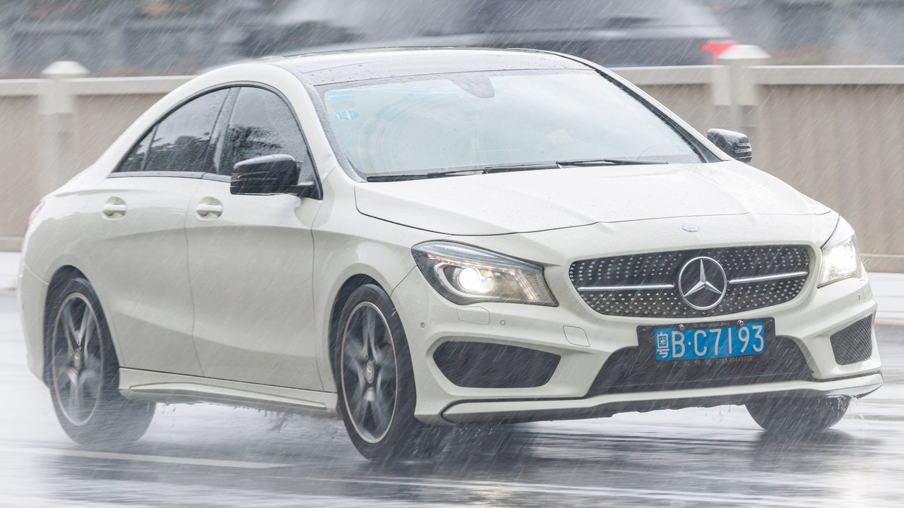 10-year-old Mercedes-Benz CLA — Image Credit: Dinkun Chen - CC BY-SA 4.0/Wiki Commons