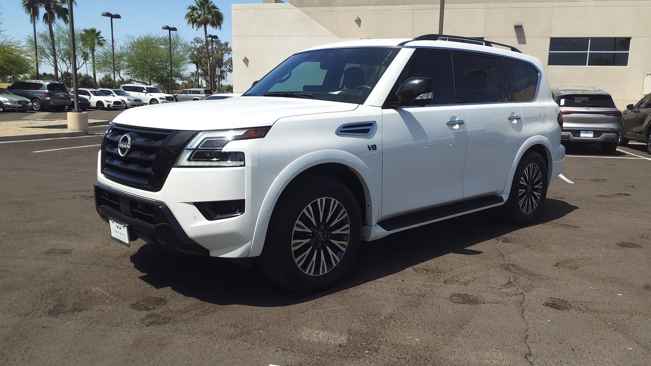 Nissan Armada — Image Credit: HJUdall - CC0/Wiki Commons