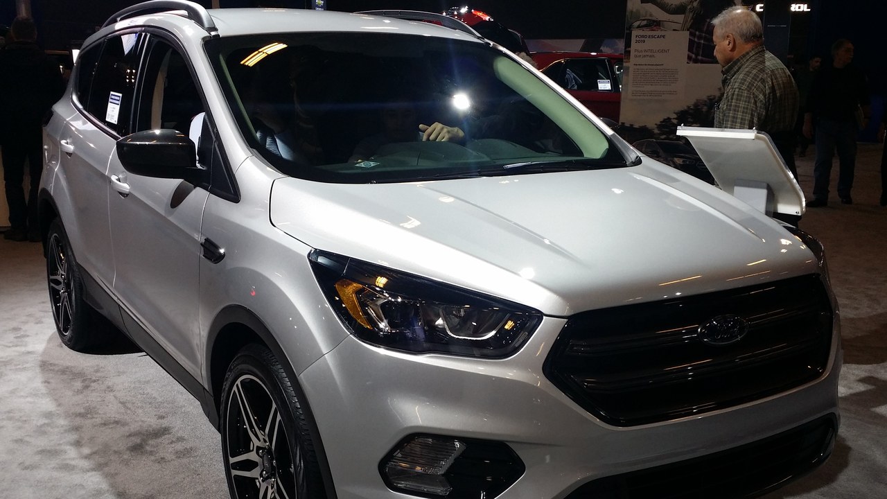 Ford Escape — Image Credit: Bull-Doser - Public domain/Wiki Commons