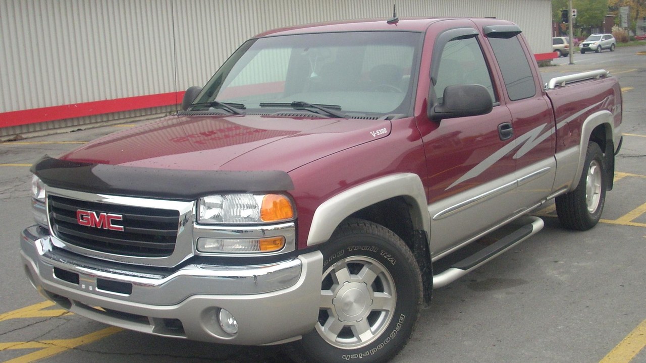 GMC Sierra — Image Credit: Bull-Doser - Public domain/Wiki Commons