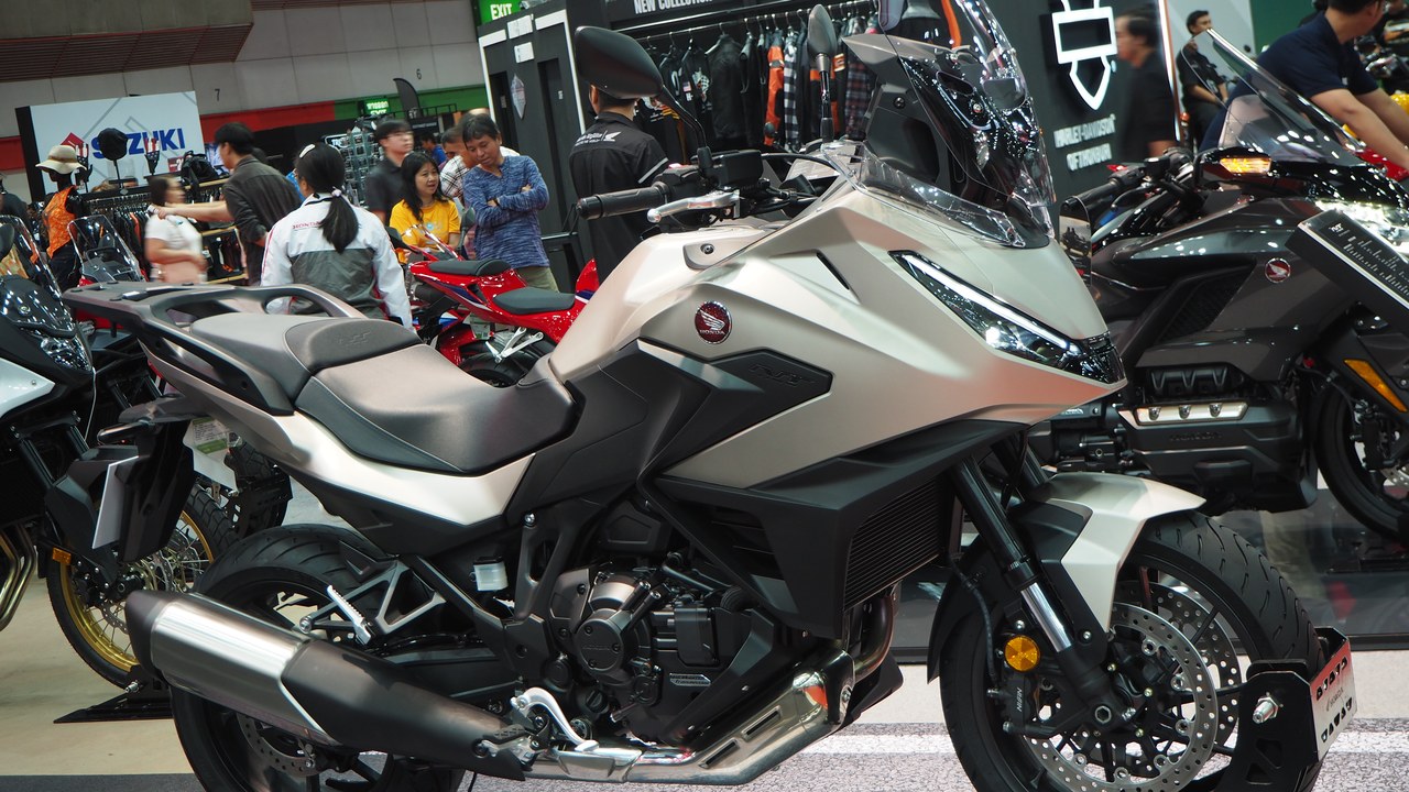 Honda NT1100 DCT — Image Credit: Chanokchon - CC BY-SA 4.0/Wiki Commons