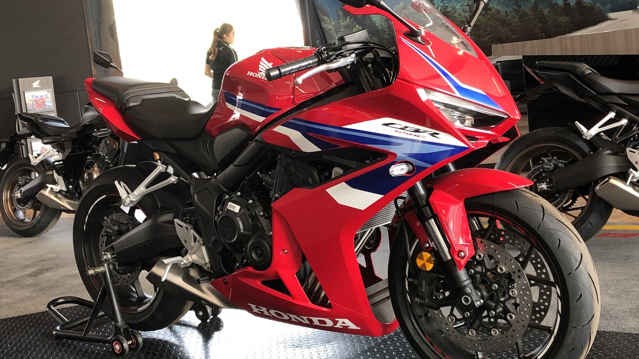 Honda CBR650R E-Clutch — Image Credit: Chanokchon - CC BY-SA 4.0/Wiki Commons