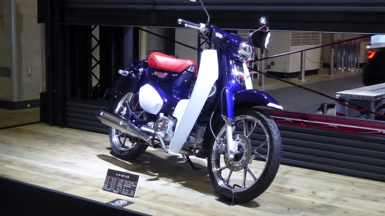 Honda Super Cub C125 — Image Credit: Tokumeigakarinoaoshima - CC BY-SA 4.0/Wiki Commons