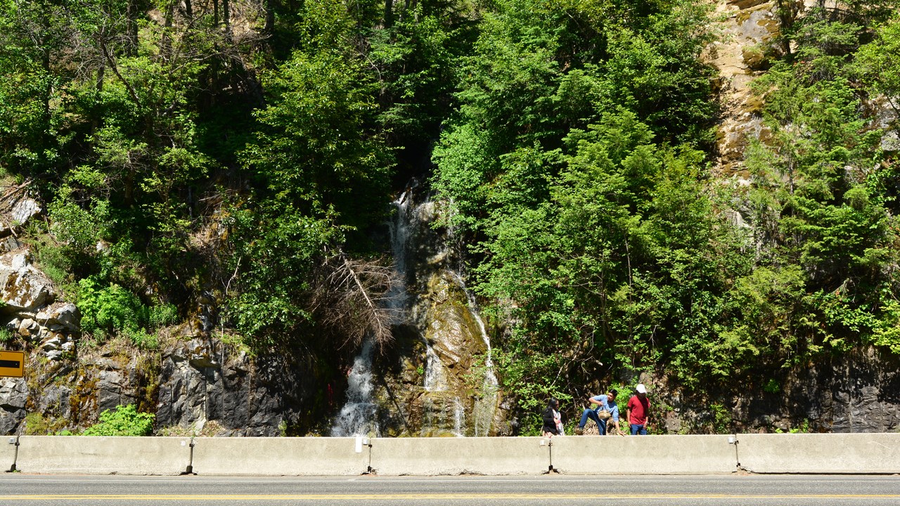 North Cascades Highway — Image Credit: Joe Mabel - CC BY-SA 4.0/Wiki Commons