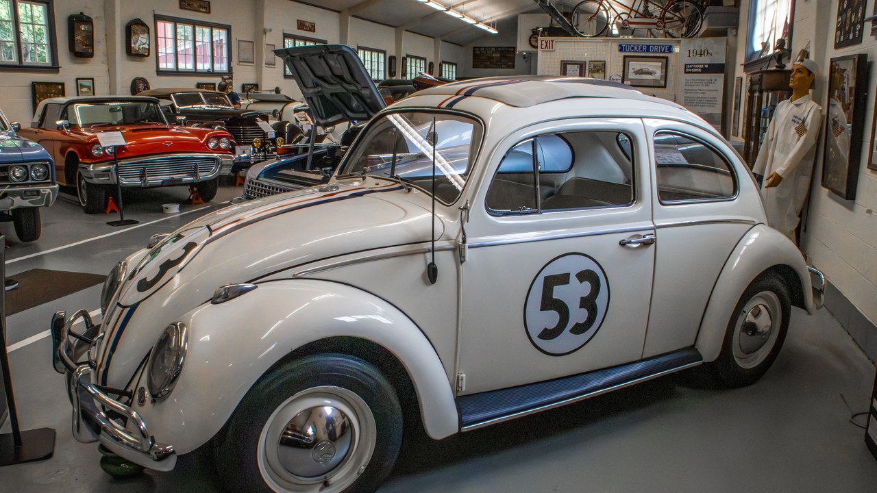 Volkswagen Beetle 'Herbie' (The Love Bug) — Image Credit: George Neat - CC BY-SA 4.0/Wiki Commons