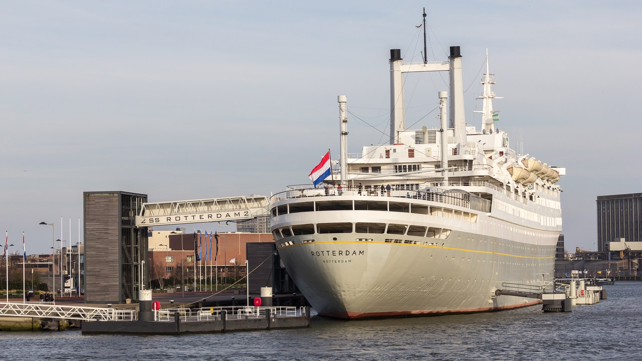 SS Rotterdam (1959) — Image Credit: Raimond Spekking - CC BY-SA 4.0/Wiki Commons