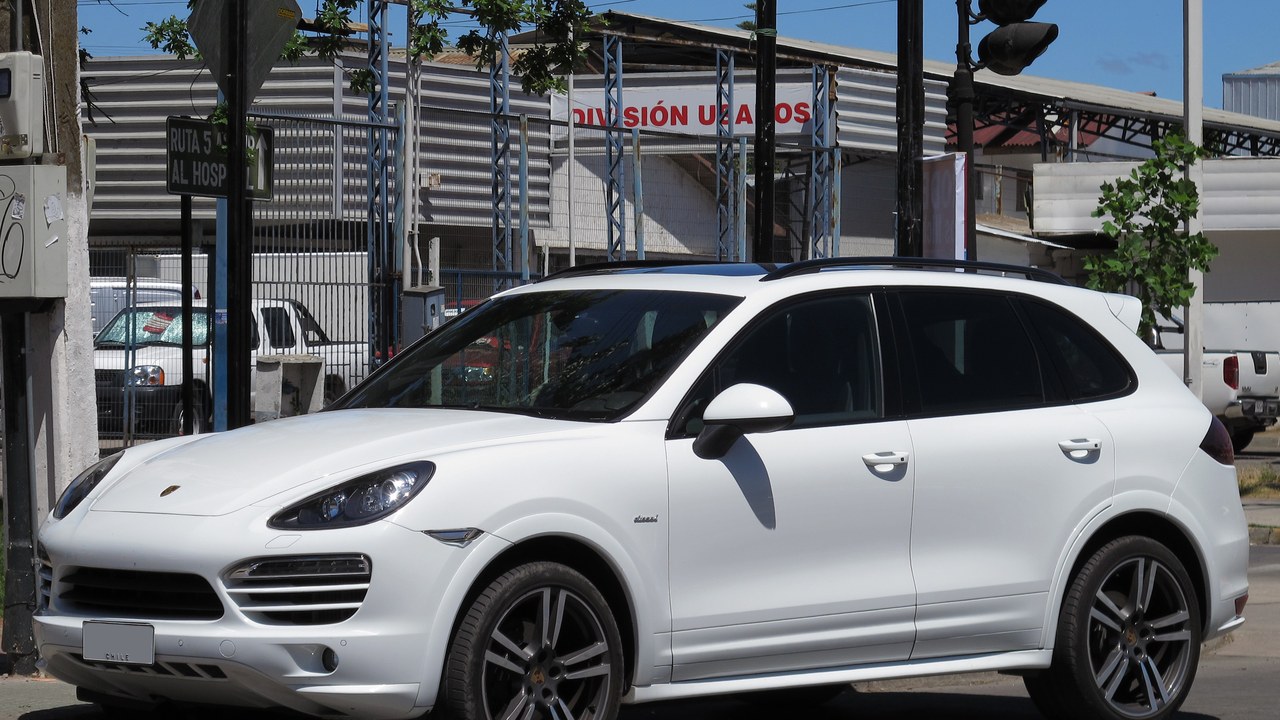 Porsche Cayenne — Image Credit: order_242 from Chile - CC BY-SA 2.0/Wiki Commons