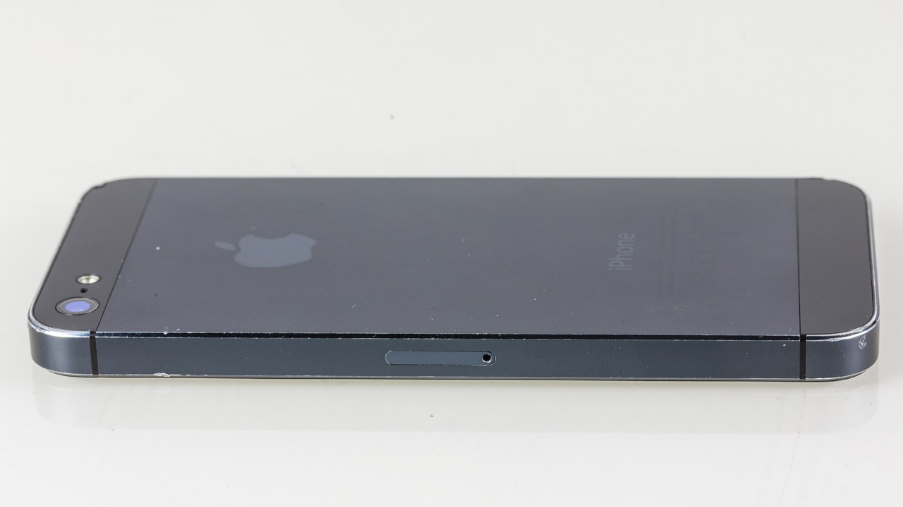 iPhone 5 — Image Credit: Raimond Spekking - CC BY-SA 4.0/Wiki Commons
