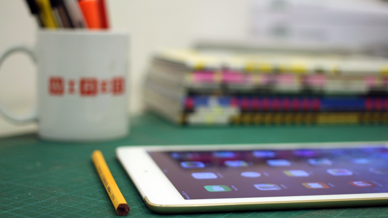 iPad Air 2 — Image Credit: Maurizio Pesce from Milan, Italia - CC BY 2.0/Wiki Commons