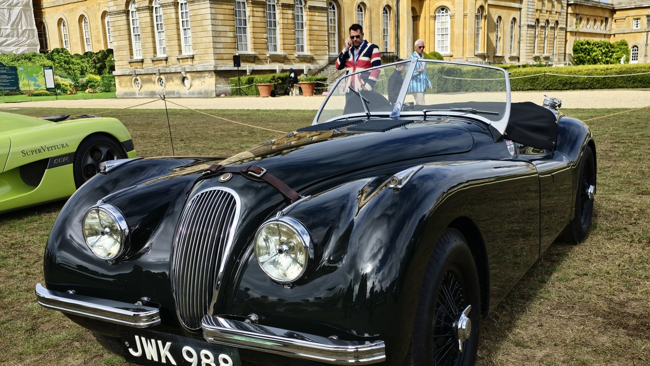Jaguar XK120 — Image Credit: Calreyn88 - CC BY-SA 4.0/Wiki Commons