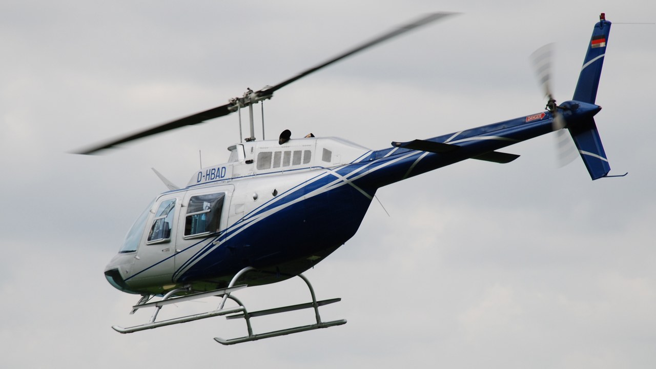 Bell 206 JetRanger — Image Credit: bomberpilot - CC BY-SA 2.0/Wiki Commons