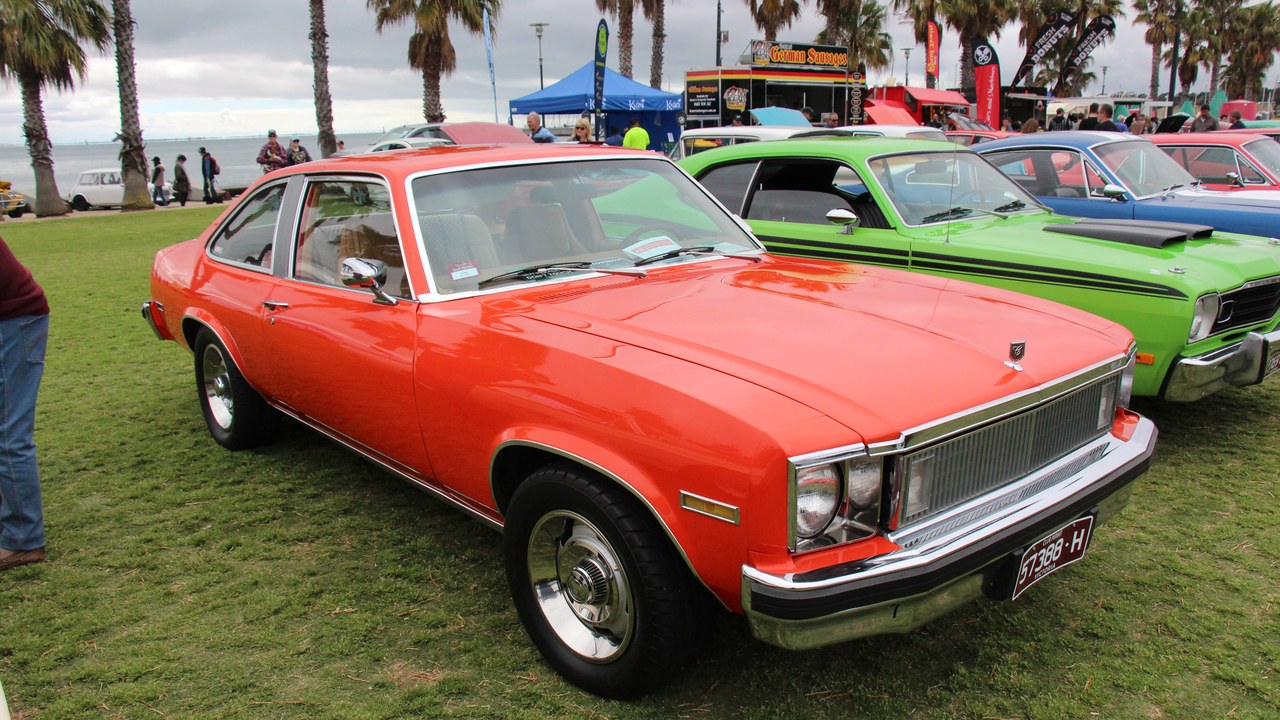 Chevrolet Nova 9C1 — Image Credit: Sicnag - CC BY 2.0/Wiki Commons