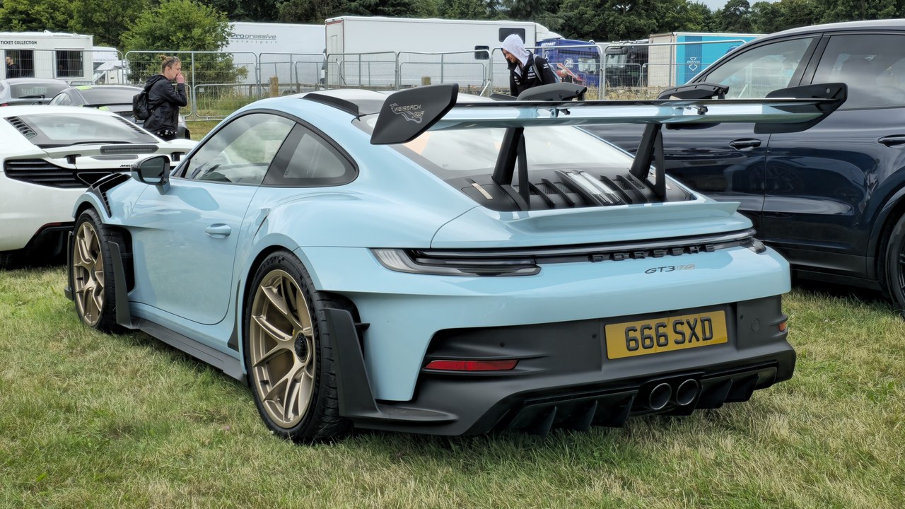 Porsche 911 GT3 RS (992) — Image Credit: Calreyn88 - CC BY-SA 4.0/Wiki Commons