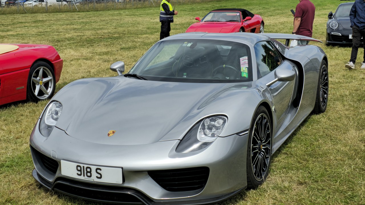 Porsche 918 Spyder — Image Credit: Calreyn88 - CC BY-SA 4.0/Wiki Commons