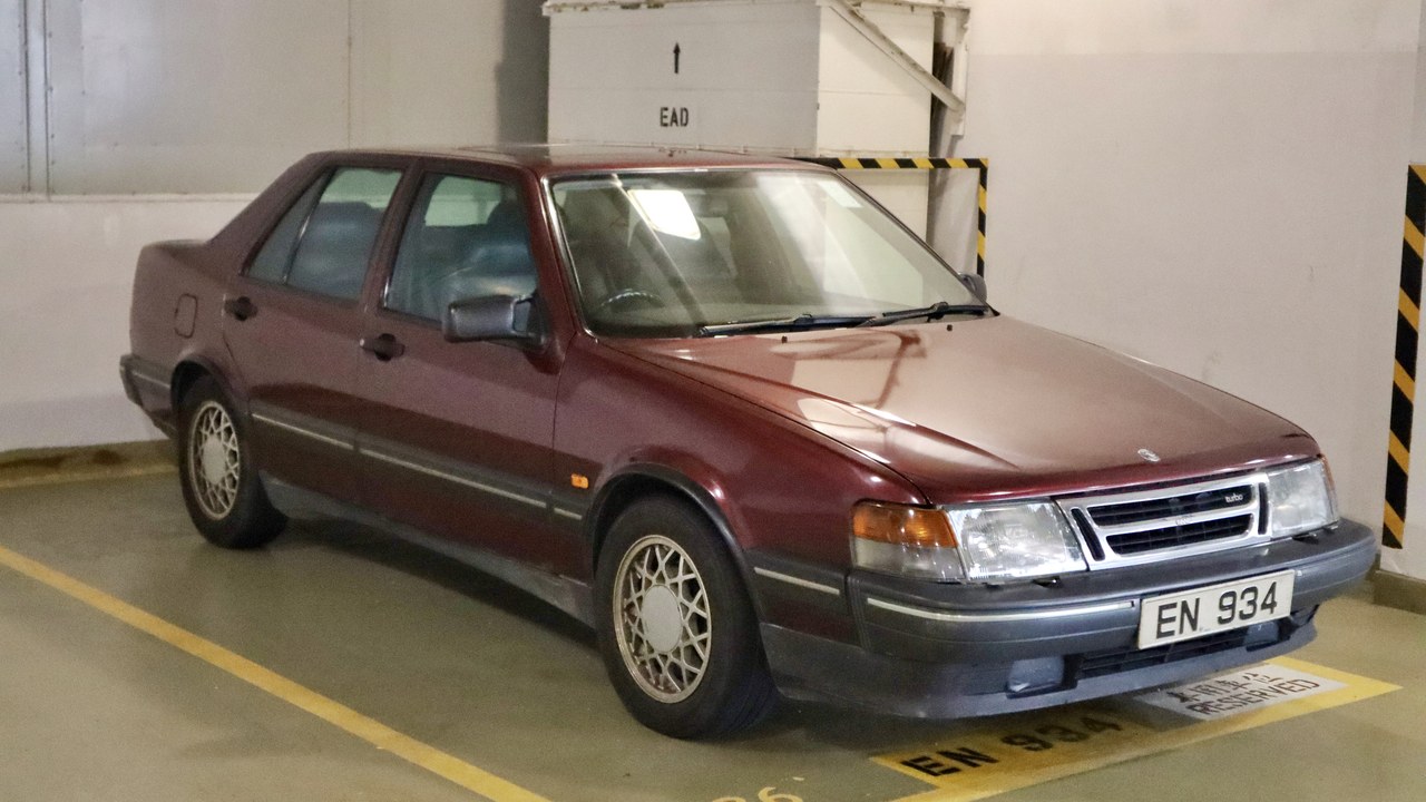 Saab 9000 — Image Credit: Jones028 from Hong Kong - CC BY 2.0/Wiki Commons