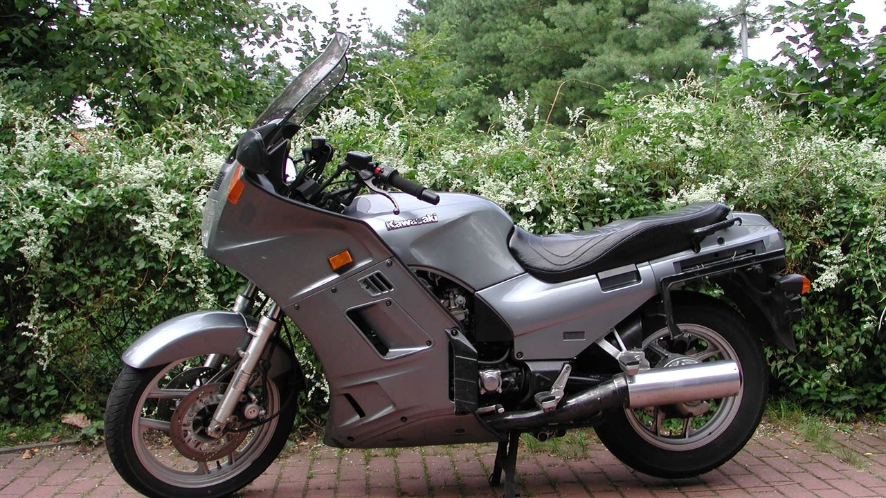 Kawasaki 1000GTR — Image Credit: Wolfram Tege - CC BY-SA 3.0/Wiki Commons