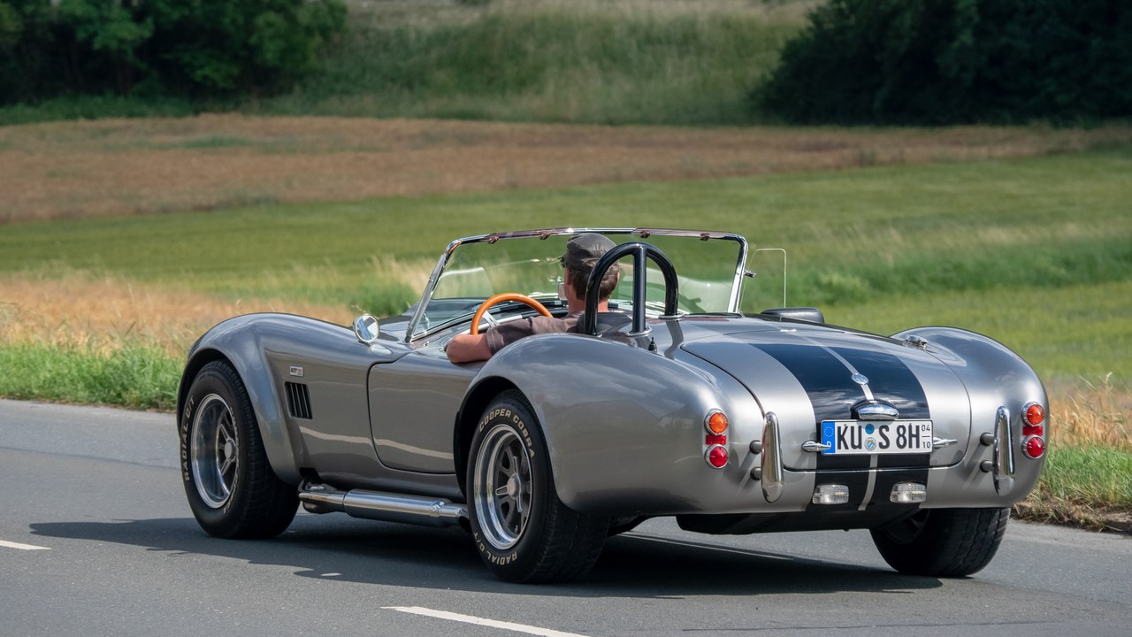 Shelby Cobra 427 — Image Credit: Ermell - CC BY-SA 4.0/Wiki Commons
