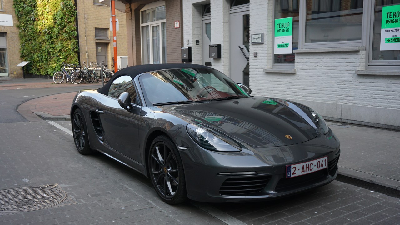 Porsche 718 Boxster — Image Credit: 2538O - CC0/Wiki Commons