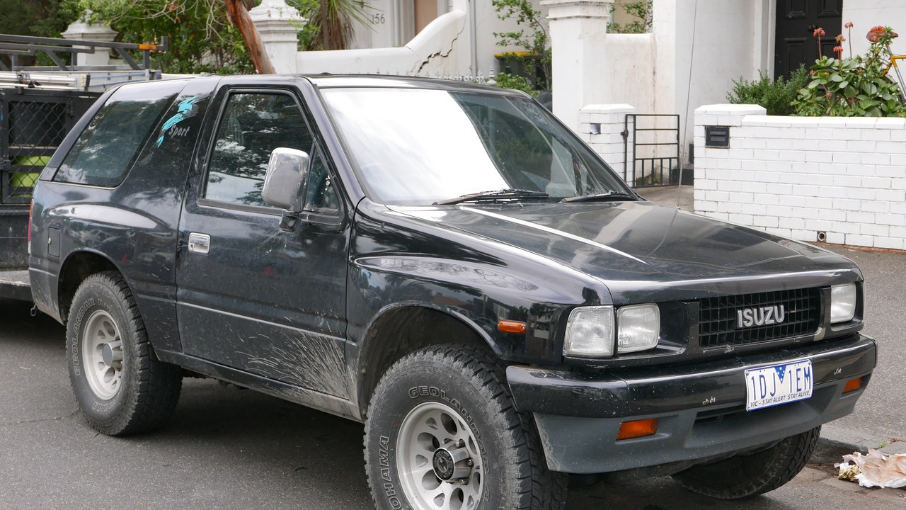 Isuzu Amigo — Image Credit: OSX - Public domain/Wiki Commons