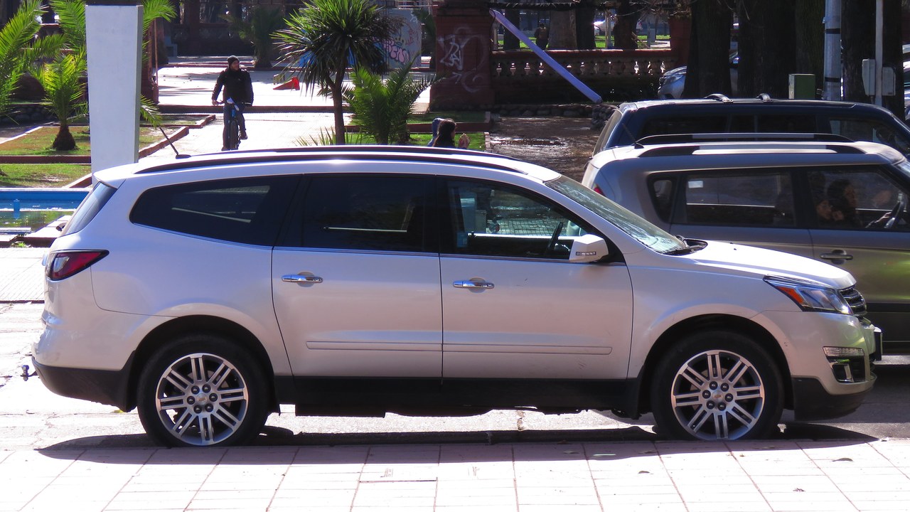 Chevrolet Traverse — Image Credit: RL GNZLZ from Chile - CC BY-SA 2.0/Wiki Commons