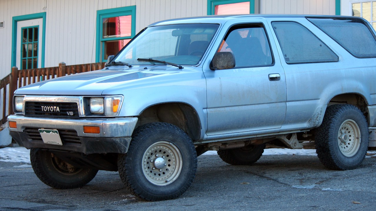 Toyota 4Runner (second generation) — Image Credit: Mr.choppers - CC BY-SA 3.0/Wiki Commons