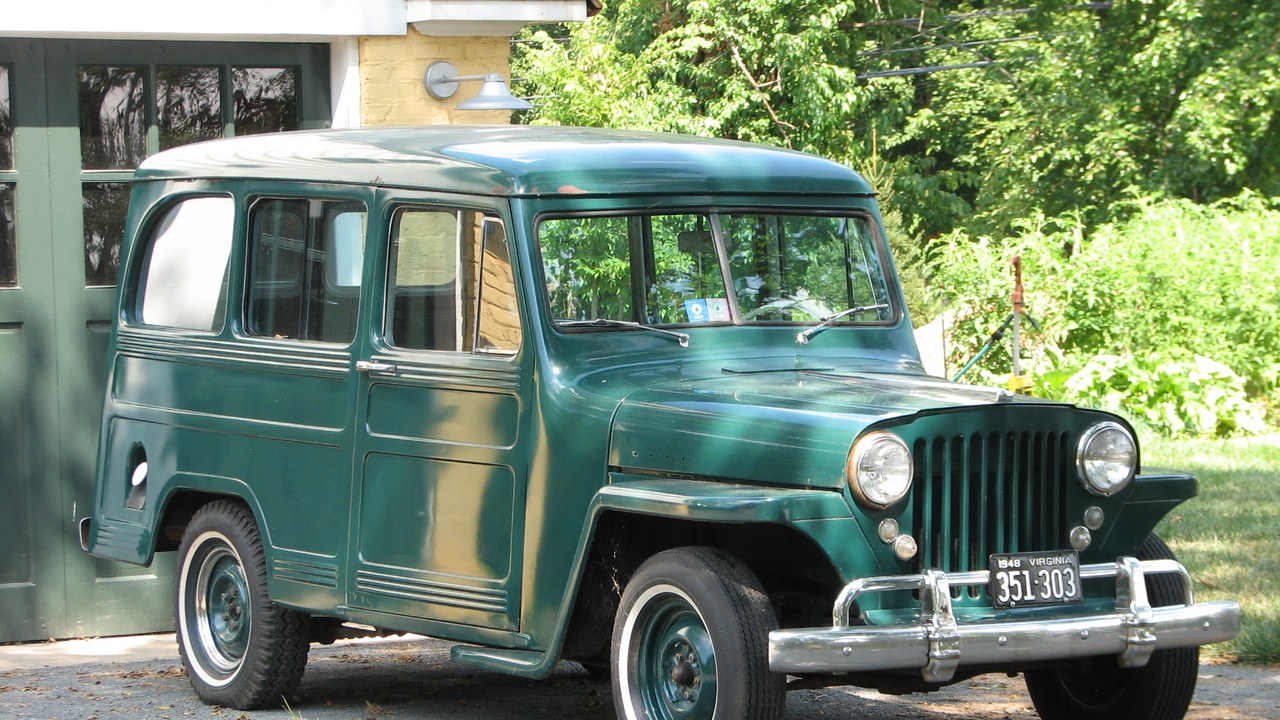 Willys Jeep Station Wagon — Image Credit: kalacaw - CC BY 2.0/Wiki Commons