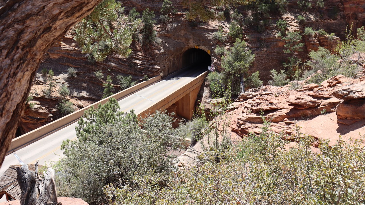 Zion-Mount Carmel Tunnel — Image Credit: GrayPope - CC BY-SA 4.0/Wiki Commons