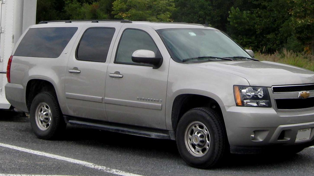 Chevrolet Suburban — Image Credit: IFCAR - Public domain/Wiki Commons