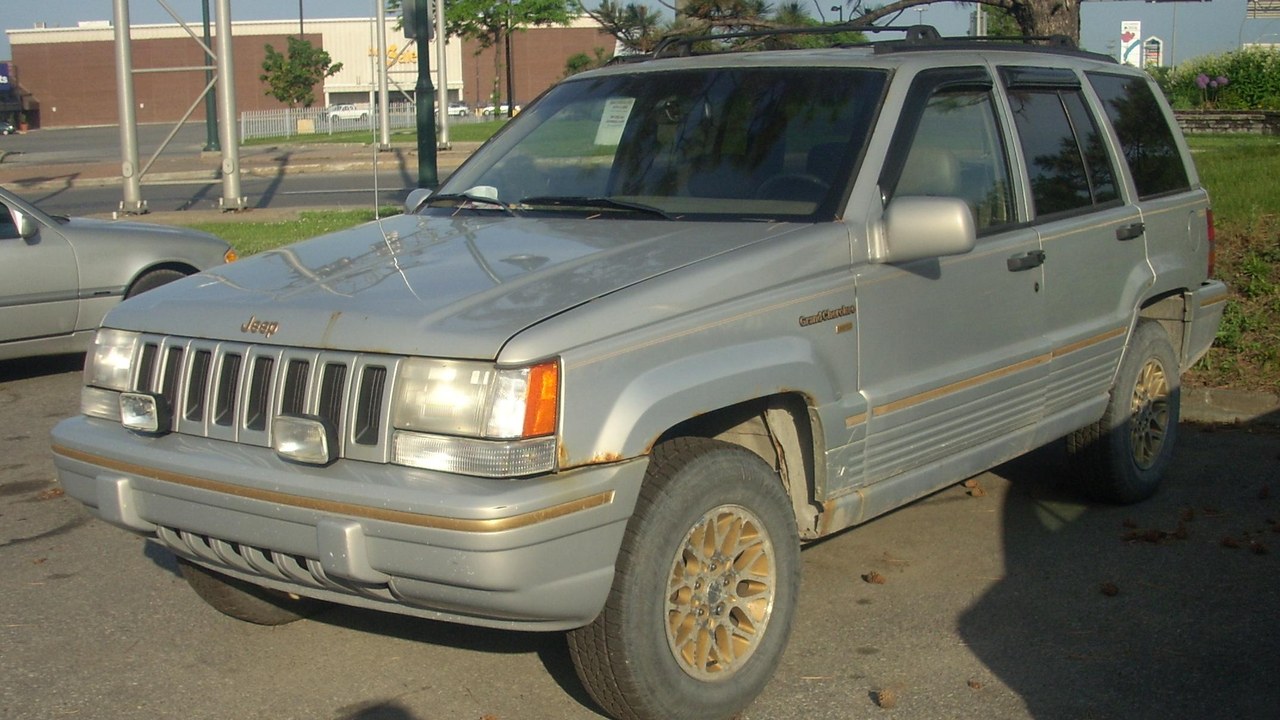 Jeep Grand Cherokee — Image Credit: Bull-Doser - Public domain/Wiki Commons