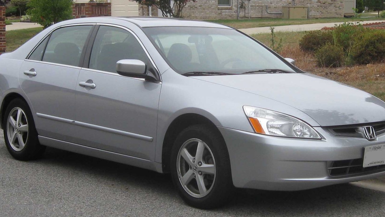 Honda Accord — Image Credit: IFCAR - Public domain/Wiki Commons