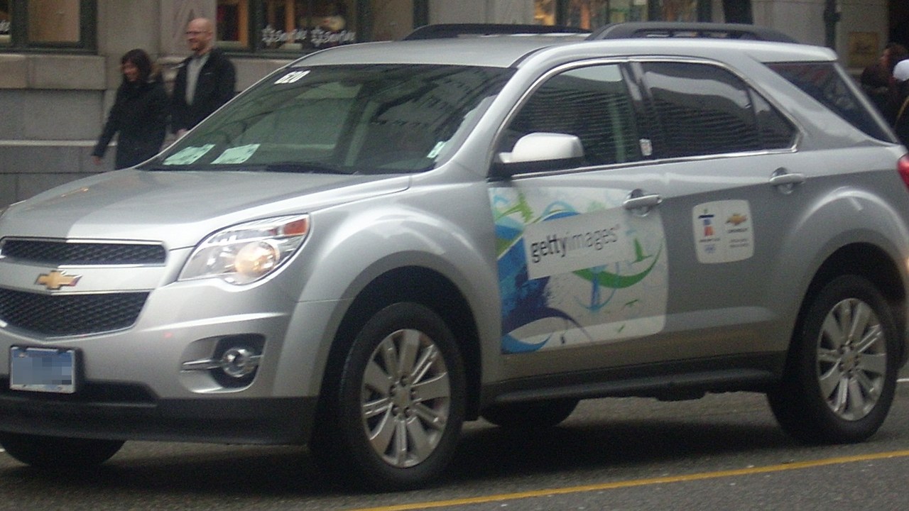 Chevrolet Equinox — Image Credit: Bull-Doser - Public domain/Wiki Commons