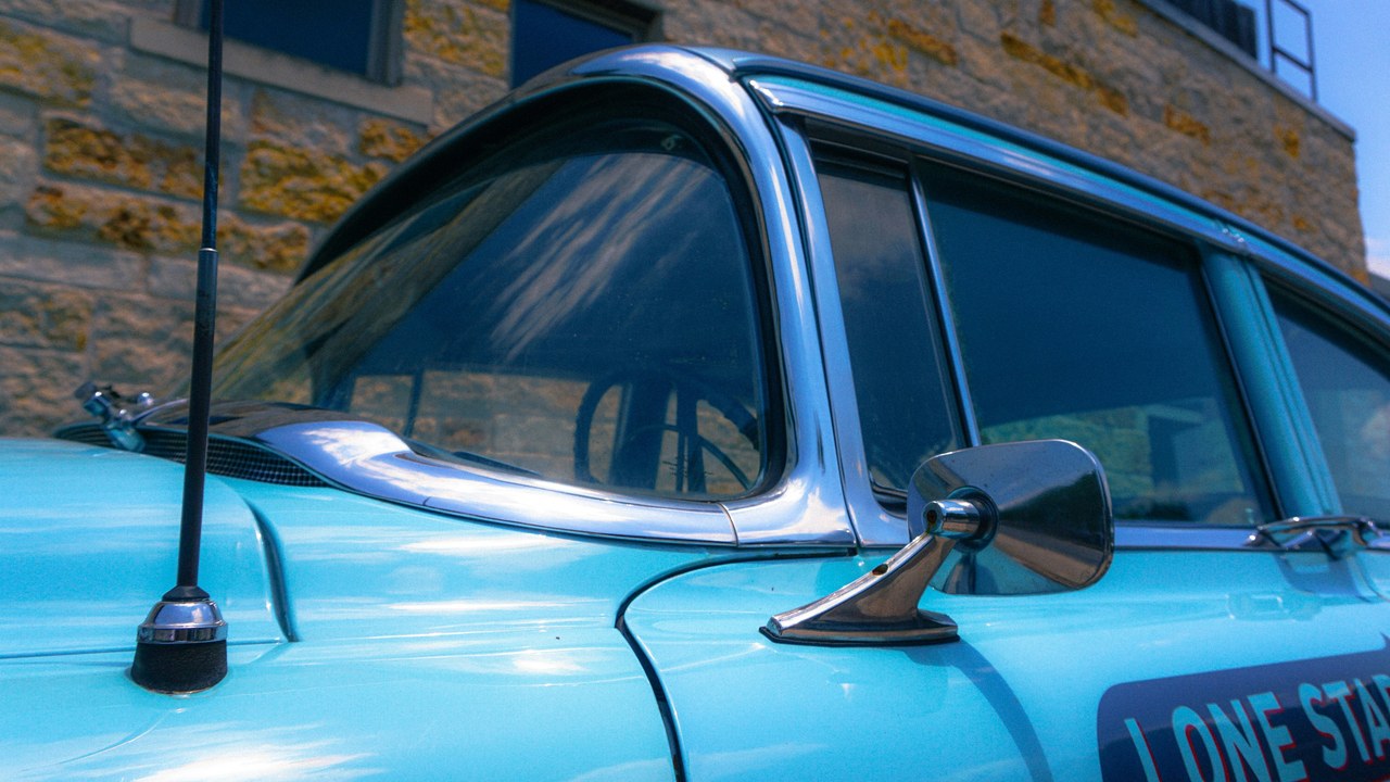 Whip antenna — Image Credit: Branden Ryba/Unsplash
