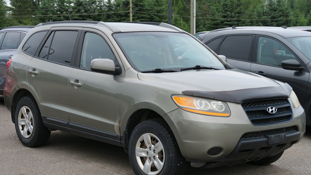 Hyundai Santa Fe — Image Credit: Elise240SX - CC BY-SA 4.0/Wiki Commons