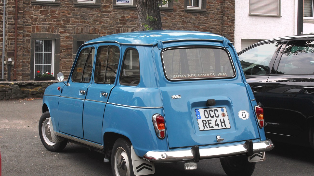 Renault 4 — Image Credit: Lothar Spurzem - CC BY-SA 2.0 de/Wiki Commons