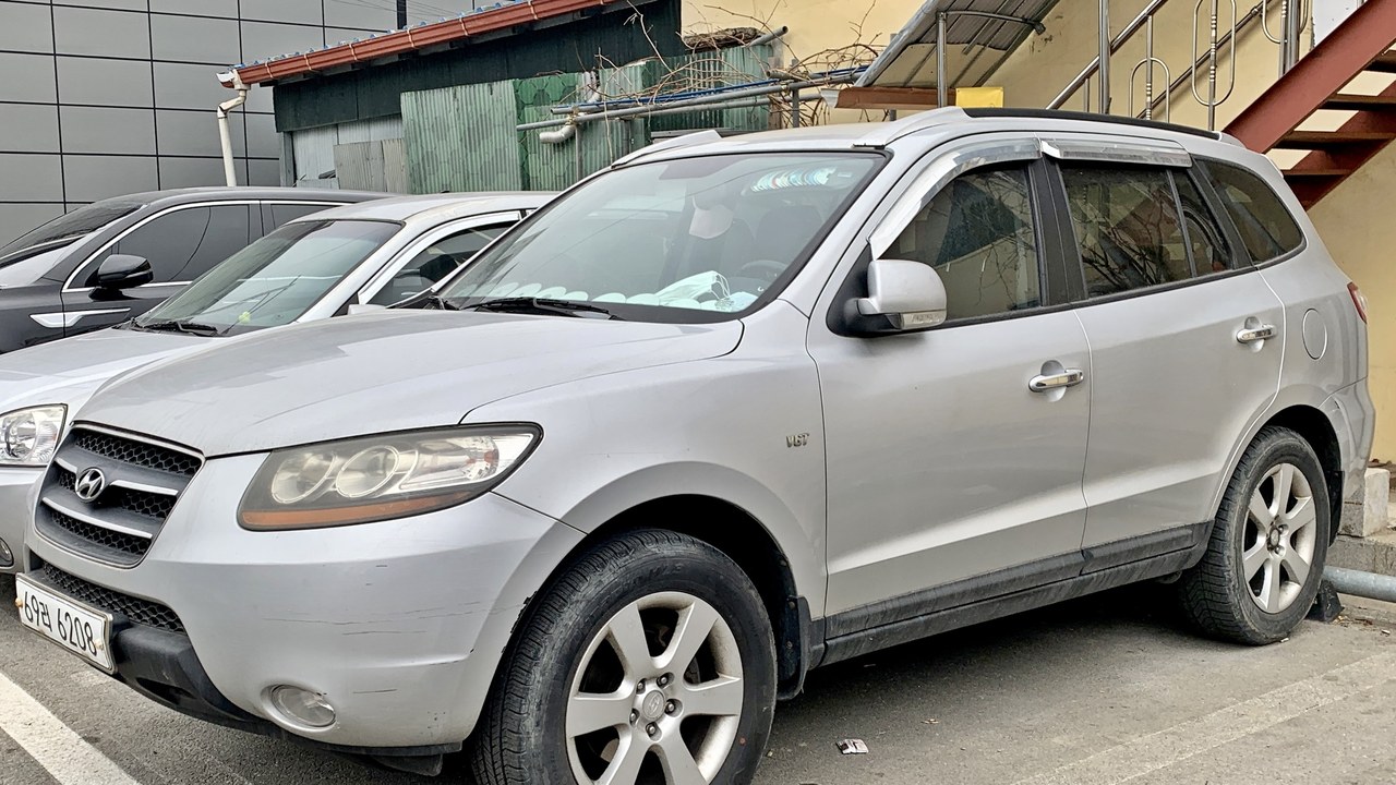 Hyundai Santa Fe — Image Credit: Benespit - CC BY-SA 4.0/Wiki Commons