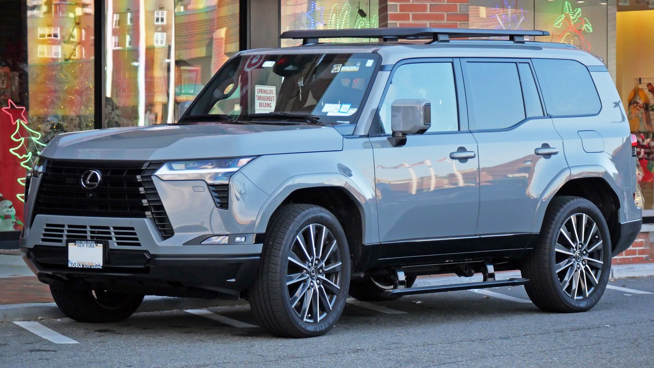Lexus GX — Image Credit: Kevauto - CC BY-SA 4.0/Wiki Commons