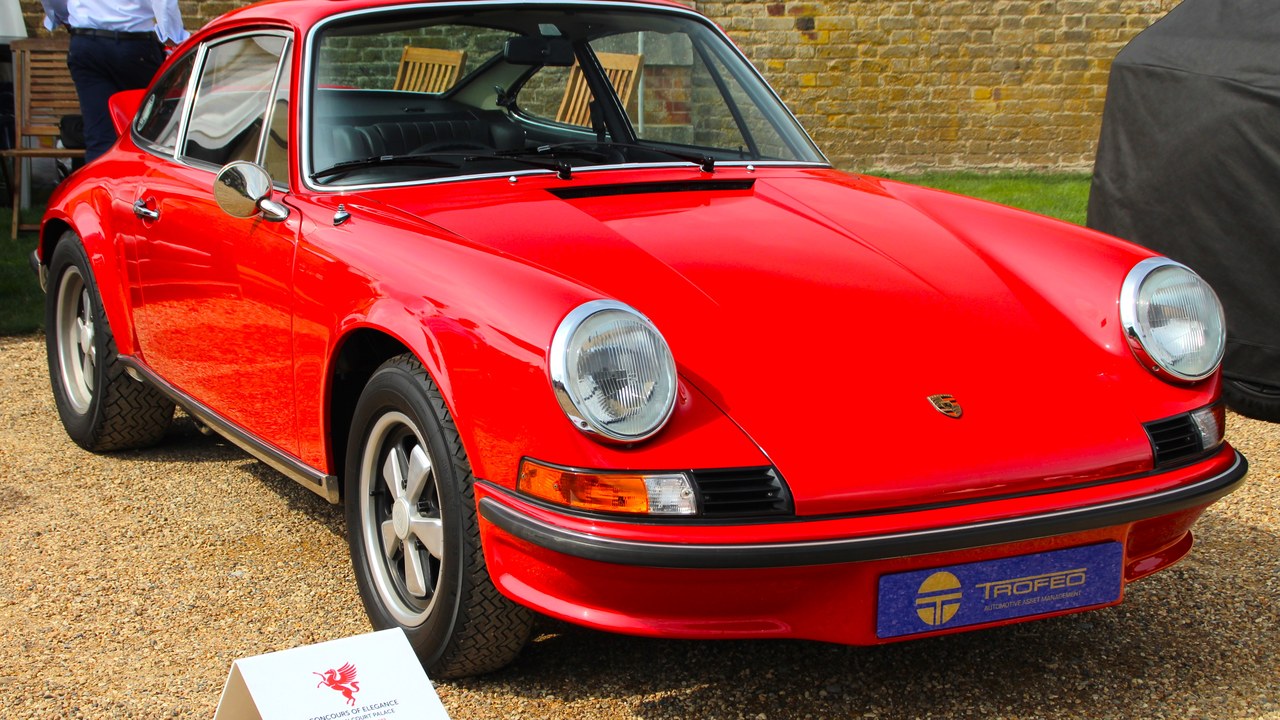 Porsche 911 Carrera RS 2.7 — Image Credit: MrWalkr - CC BY-SA 4.0/Wiki Commons