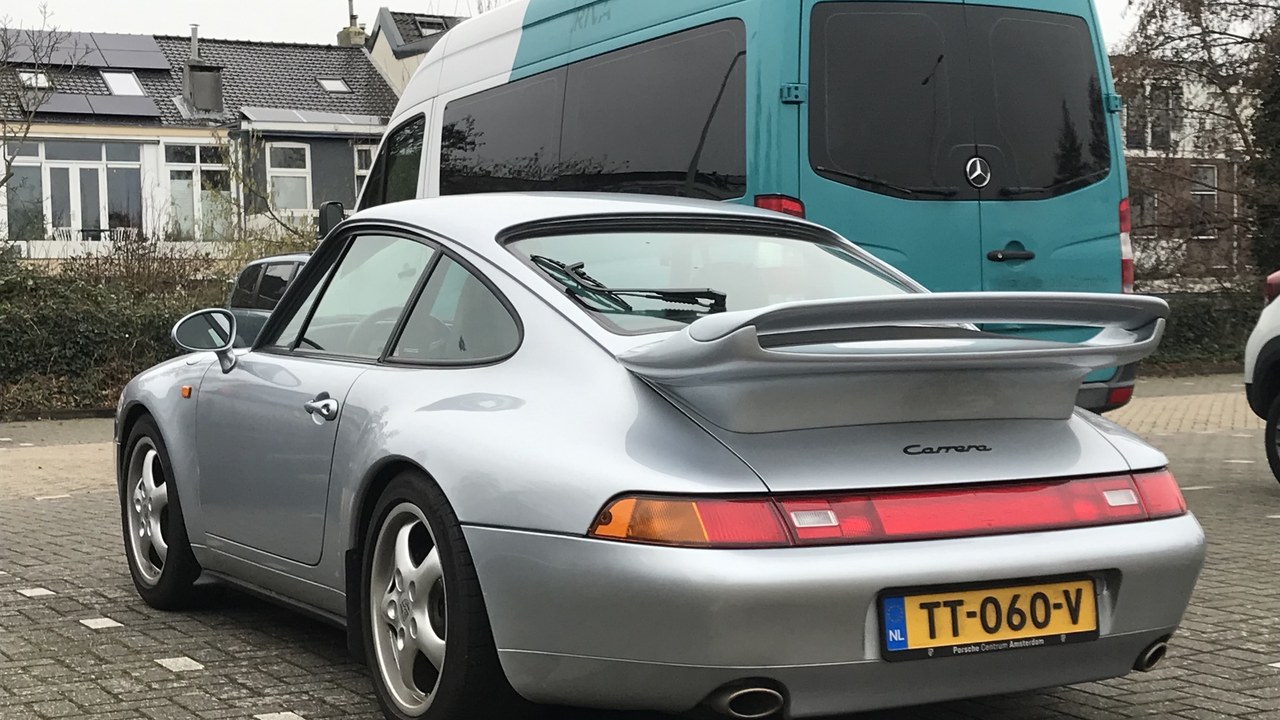 Porsche 993 — Image Credit: Rutger van der Maar - CC BY 2.0/Wiki Commons