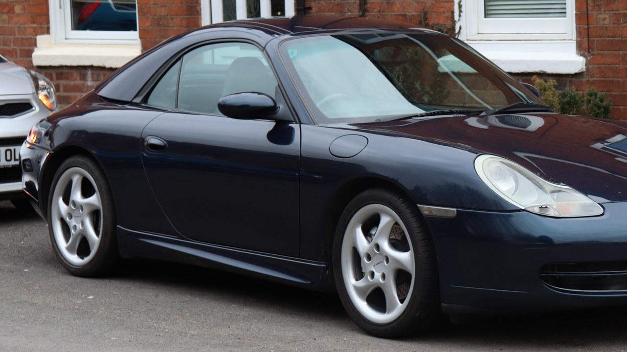 Porsche 996 — Image Credit: Vauxford - CC BY-SA 4.0/Wiki Commons