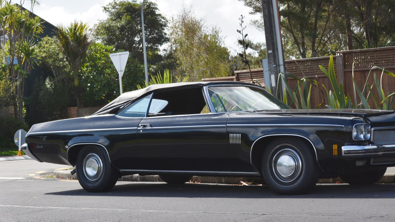 1973 Oldsmobile Delta 88 (The Evil Dead) — Image Credit: GPS 56 from New Zealand - CC BY 2.0/Wiki Commons