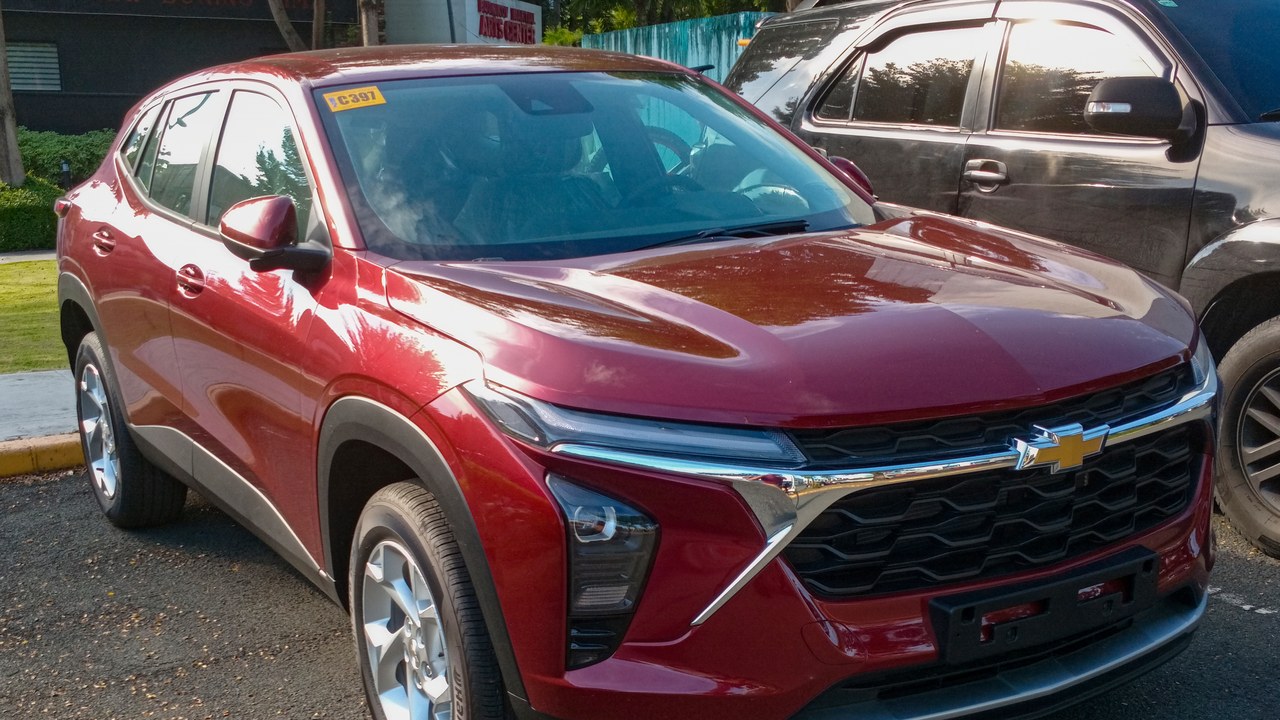 Chevrolet Trax — Image Credit: Ethan Llamas - CC BY-SA 4.0/Wiki Commons