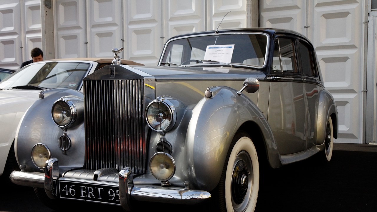 14 Rolls-Royces that defined luxury, like a Phantom V built just 832 ...